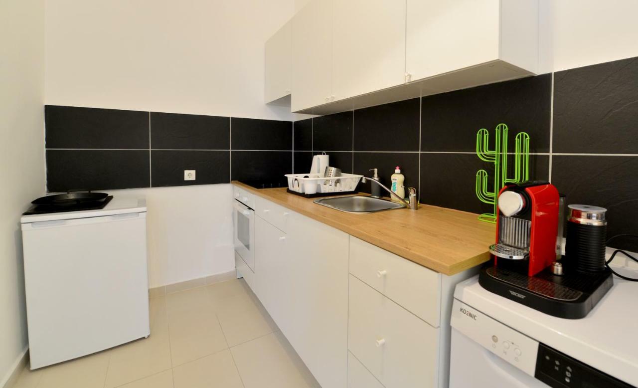 וינה 2 Bedrooms @ The U3 Subway מראה חיצוני תמונה