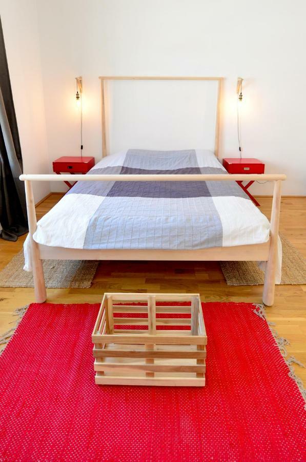 וינה 2 Bedrooms @ The U3 Subway מראה חיצוני תמונה